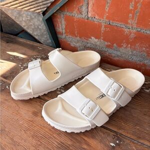 Birkenstock Arizona EVA Sandals Womens Size 8 White Slide Buckle Casual Comfort